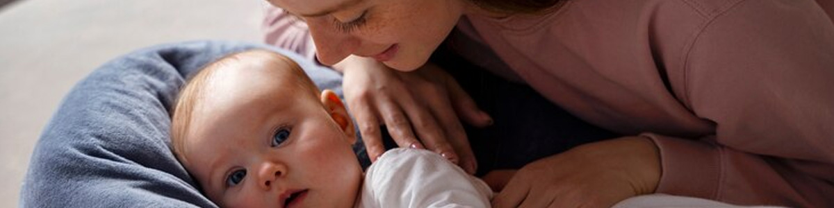 Cuidados com Bebês: Estabelecendo uma Rotina Saudável
